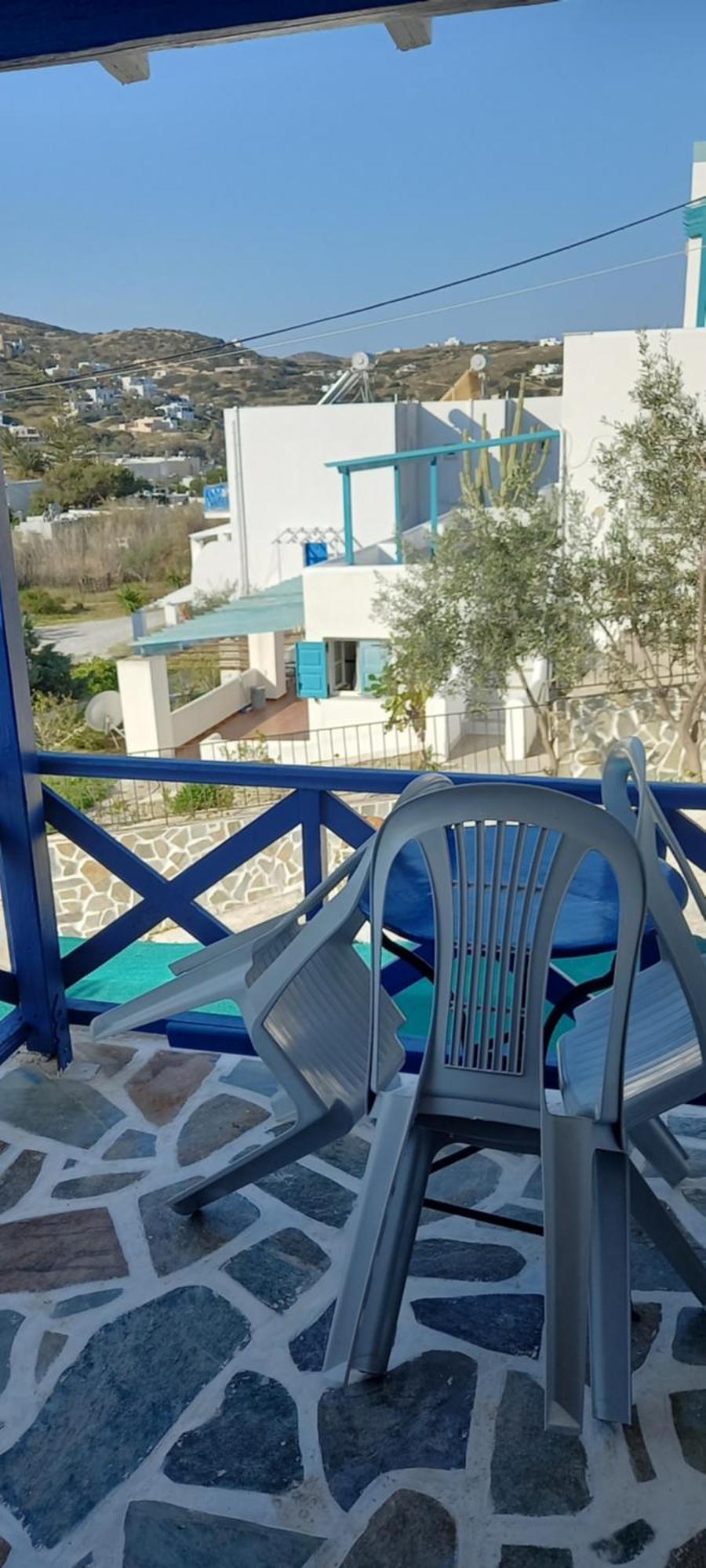Aposperitis Rooms & Apartments Kini Exterior photo