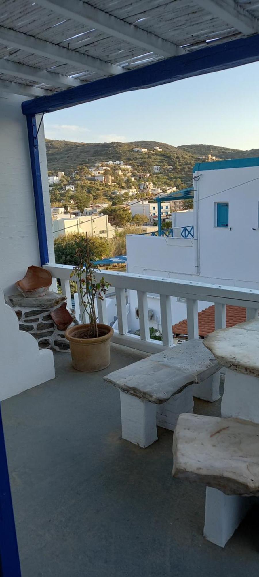 Aposperitis Rooms & Apartments Kini Exterior photo